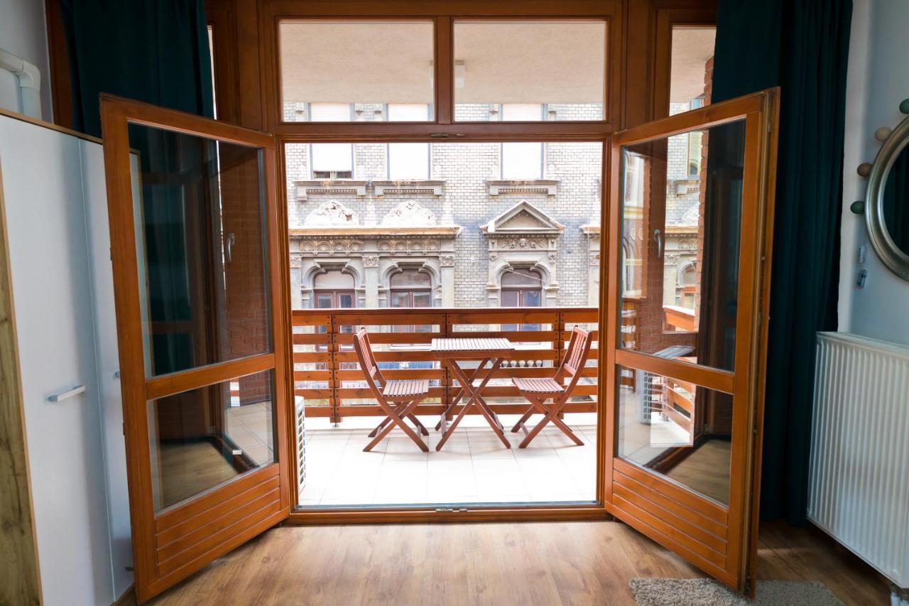 Lovag Studio Apartment Budapest Esterno foto